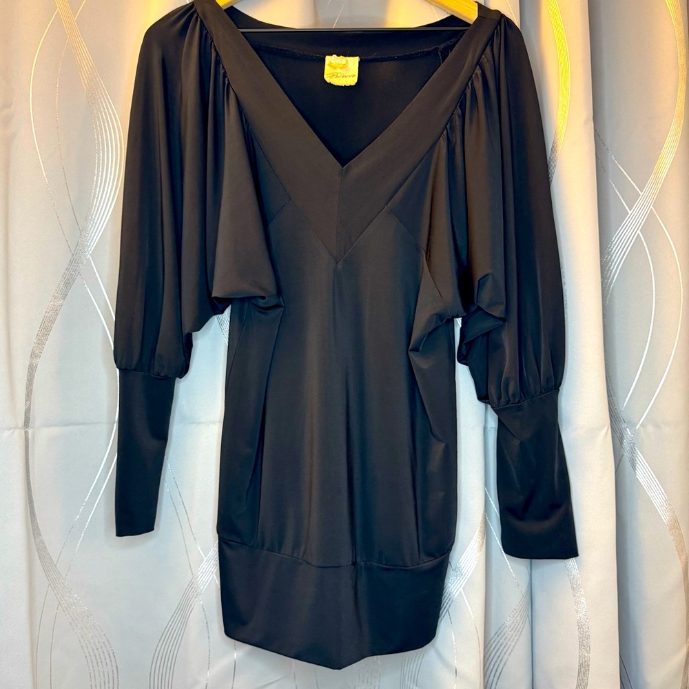 VTG French Couture Brand‎ Prevoir Longsleeve Black Tunic with Flowing Arms